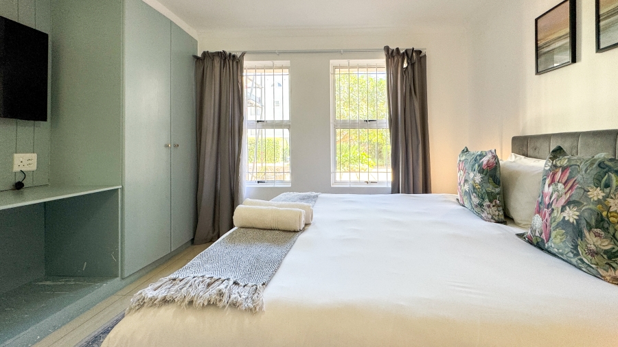 To Let 2 Bedroom Property for Rent in Gardens Western Cape